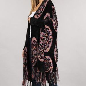 512. COST 🛑OVERSIZED multicolor Fuzzy PONCHO cardigan sweater bohemian fringe